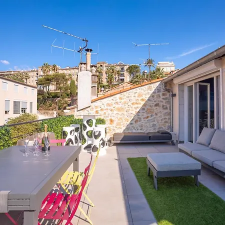 Experience Pastour Privatize 6 Aparts 10bedrooms&9baths 11doublebeds With His Duplexpenthouse Rooftop Close Palais Congres Beaches Et Suquet