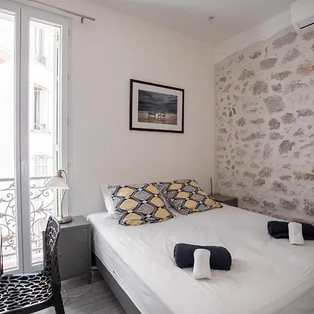 Experience Pastour Privatize 6 Aparts 10bedrooms&9baths 11doublebeds With His Duplexpenthouse Rooftop Close Palais Congres Beaches Et Suquet Apartment Cannes