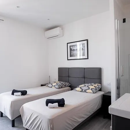 Experience Pastour Privatize 6 Aparts 10bedrooms&9baths 11doublebeds With His Duplexpenthouse Rooftop Close Palais Congres Beaches Et Suquet Cannes