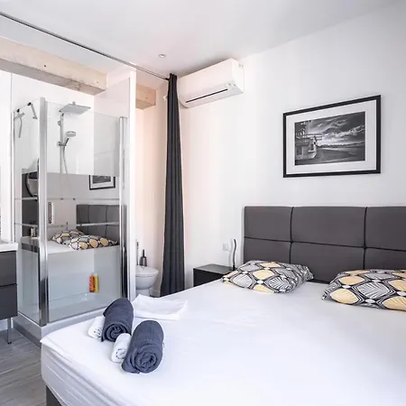 Experience Pastour Privatize 6 Aparts 10bedrooms&9baths 11doublebeds With His Duplexpenthouse Rooftop Close Palais Congres Beaches Et Suquet * Cannes