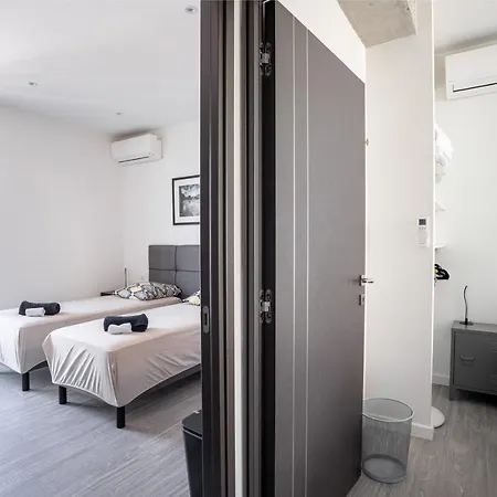 Experience Pastour Privatize 6 Aparts 10bedrooms&9baths 11doublebeds With His Duplexpenthouse Rooftop Close Palais Congres Beaches Et Suquet Lägenhet Cannes