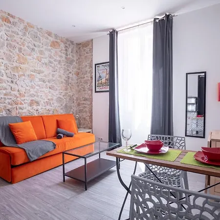 Experience Pastour Privatize 6 Aparts 10bedrooms&9baths 11doublebeds With His Duplexpenthouse Rooftop Close Palais Congres Beaches Et Suquet